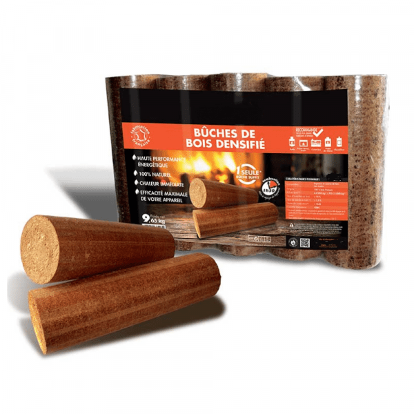Palette mit Holzbriketts, 104 Packungen